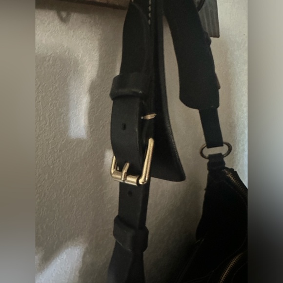 Gorgeous Black Vintage Suede Dooney & Burke - Picture 3 of 9